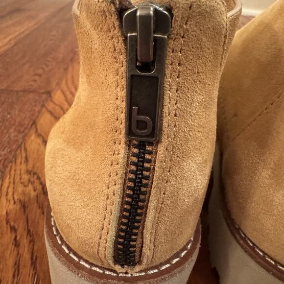 Bionica Daela BI0025807 Womens Sandals 7 Yellow Leather Lug Sole Zipper Strap - Picture 14 of 15